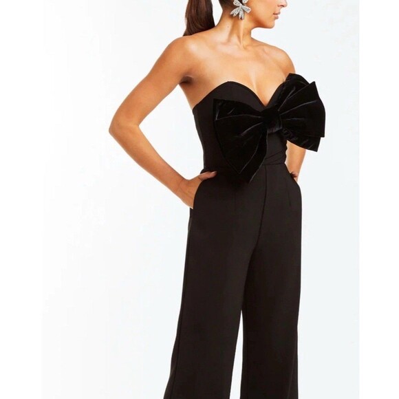 NWT Mestiza New York Jules Strapless Velvet Bow-Front Jumpsuit in Black Size 2 - Picture 6 of 8